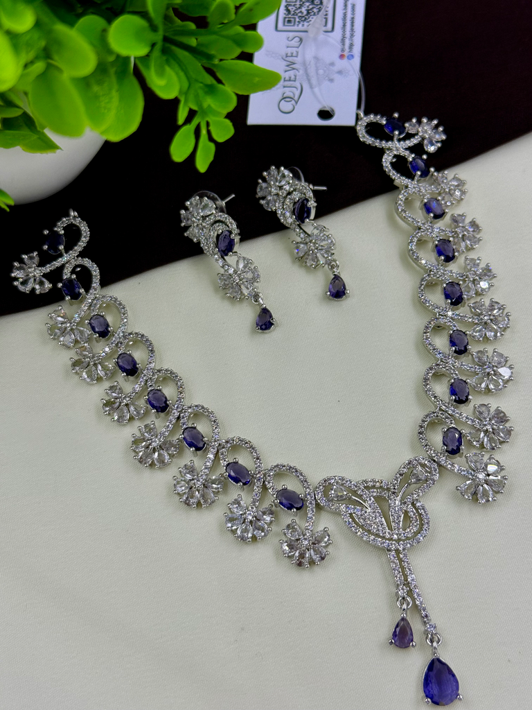 Silver AD Necklace Set 
