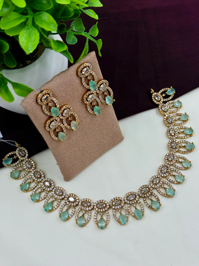 Mint Green Teardrop Victorian Necklace Set – Elegant Party Wear Jewelry 
