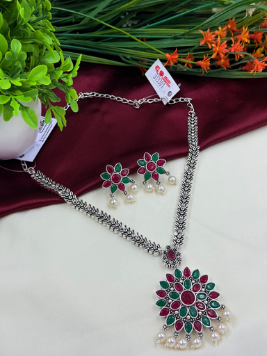 Long Ruby Green Floral Necklace Set 