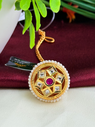 Square Shaped Kundan Rakhdi 