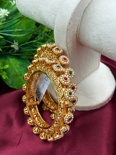 Rajwadi Pacheli Bangles 