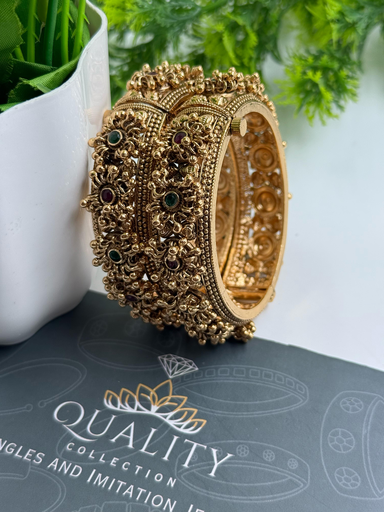 Traditional Jadau Style Bangle with Clustered Beads & Green Stones