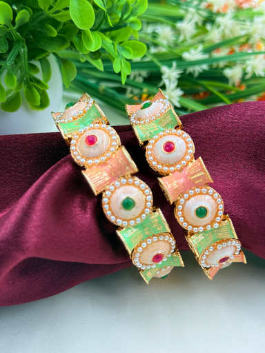 Broad Peach and Green Bangles 
